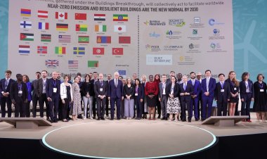 مسئولو وزارة الإسكان يشاركون فى فعاليات إطلاق مبادرة المباني الخضراء بدعوة من الحكومة الفرنسية