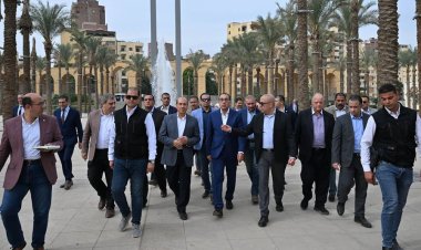 رئيس الوزراء يتفقد المنطقة الاستثمارية والمسرح المكشوف بحدائق الفسطاط