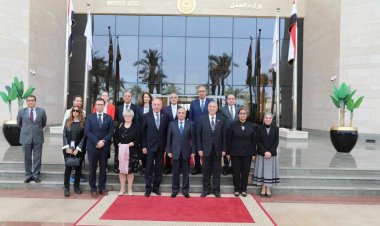 وزير العدل يستقبل رئيسي المحكمتين الدستوريتين المصرية والمجرية