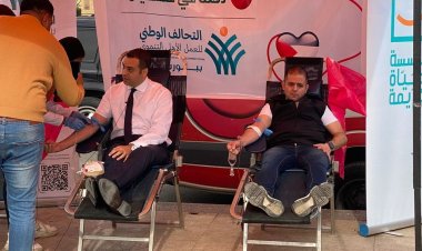 نائب محافظ بورسعيد يشارك في حملة التحالف الوطنى للتبرع بالدم لأهالى غزة