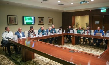 الأهلي بالزي الأساسي أمام شباب بلوزداد في دوري الأبطال