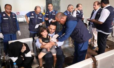 وصول 10 مصابين من غزة لتلقي العلاج داخل مصر