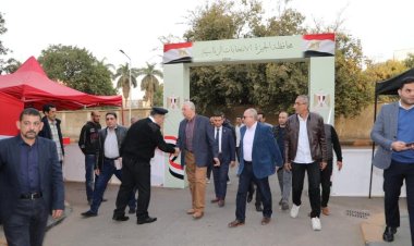 وزير الزراعة يطمئن على جاهزية اللجنة الانتخابية بـ«هيئة التعمير» في الدقي