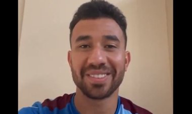 بعد هدفه الـ 150 في البريميرليج.. رسالة خاصة من تريزيجيه إلى صلاح