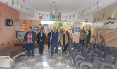 محافظ الوادي الجديد يتفقد جاهزية اللجان الانتخابية بالخارجة