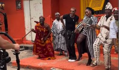 بنطلونه اتقطع.. محمد رمضان يتعرض لموقف محرج أثناء تصوير فيديو كليب