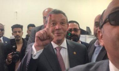 المرشح حازم عمر يدلي بصوته في انتخابات الرئاسة