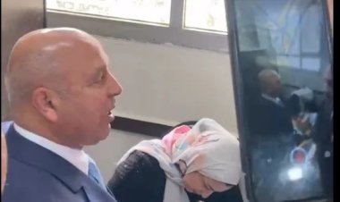 وزير النقل يدلي بصوته في الانتخابات الرئاسية بمدرسة سيزا نبراوي بالتجمع الخامس