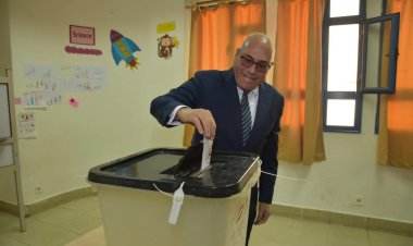 رئيس الهيئة العربية للتصنيع يدلي بصوته في الانتخابات الرئاسية