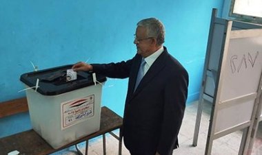 رئيس مجلس النواب يدلي بصوته الإنتخابي في أول أيام التصويت بالإنتخابات الرئاسية