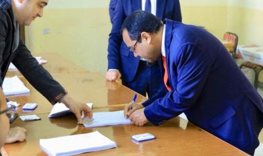 رئيس الجهاز المركزي للتنظيم والإدارة يدلي بصوته في الانتخابات الرئاسية