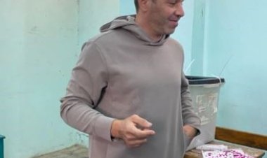 حازم إمام يدلي بصوته في الانتخابات الرئاسية 2024