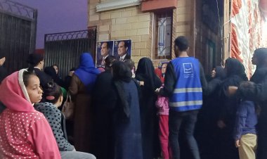 الانتخابات الرئاسية|بالعباية السوداء.. إقبال كثيف للسيدات على لجان قنا (صور)