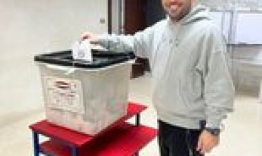 عماد متعب ومحمد فضل  يدليان بصوتيهما فى الانتخابات الرئاسية 