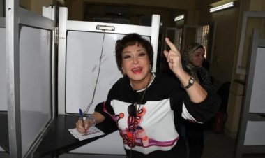 الفنانة لبلبة تثير الجدل بعد شكوك الإدلاء بصوتها مرتين فى الانتخابات