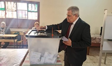 رئيس القابضة للمياه يدلي بصوته في الانتخابات الرئاسية