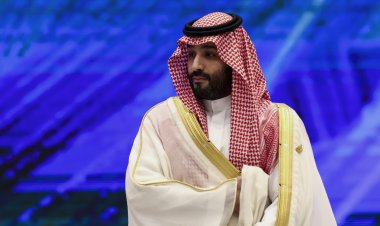 ولي العهد السعودي يهنئ الرئيس الانتقالي في بوركينا فاسو بذكرى يوم الجمهورية لبلاده