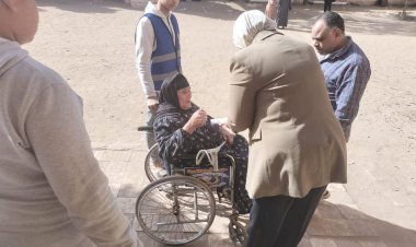 المشاهد الإنسانية تتواصل في ثاني أيام الإنتخابات الرئاسية بالغربية