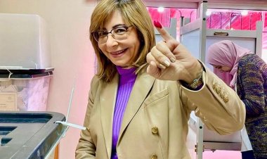 لميس الحديدي تدلي بصوتها في الانتخابات الرئاسية في مدينة الإنتاج الإعلامي