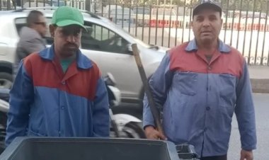 «بدافع وطني».. مبادرة من عمال نظافة مصر القديمة لتهيئة الشوارع أمام المقرات الانتخابية