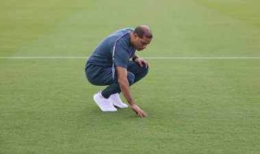 «بيبو» يعاين ملعب تدريب الأهلي بمدينة الملك عبدالله الرياضية