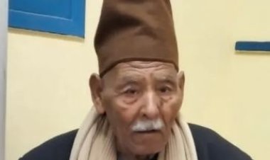 أكبر مُعمر في الشرقية عنده 102 سنة يُدلي بصوته في الانتخابات بالشرقية (صورة)