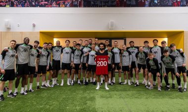 ليفربول يحتفل بوصول «صلاح» لـ200 هدف