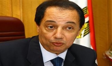 «عاشور» ينعى الدكتور محمد النشار وزير التعليم العالي الأسبق