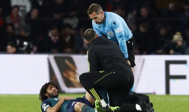 ضربة قوية لمنتخب مصر.. تقارير إنجليزية تكشف تفاصيل إصابة النني مع آرسنال