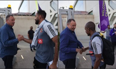 الخطيب يؤازر لاعبي الأهلي في السعودية قبل لقاء اتحاد جدة