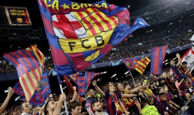 قرار حكومي بمنع لاعبي برشلونة من الاستحمام في الملاعب.. تعرف على السبب