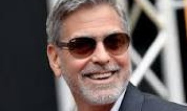 مارجوت روبي وريان جوسلينج والدا جورج كلوني في أوشن 11