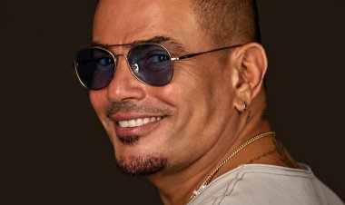 عمرو دياب يستعد لطرح ألبومه الجديد "مكانك" قريبا