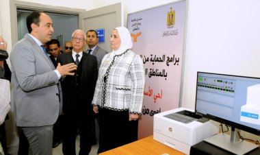 وزيرة التضامن تفتتح معمل تحاليل عينات الكشف عن تعاطي المواد المخدرة