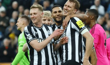 نيوكاسل يفوز على تشيلسي ويصعد للمركز الثالث في البريميرليج