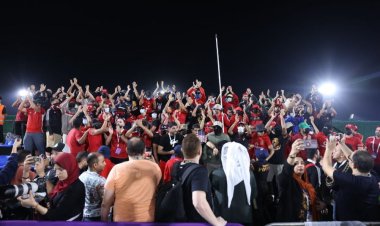 جماهير الأهلي تؤازر اللاعبين قبل مواجهة فلومينينسي البرازيلي