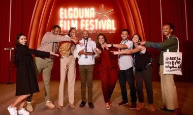 محمد كردفاني مخرج «وداعًا جوليا» يفوز بجائزة «فارايتي» لموهبة العام في الشرق الأوسط