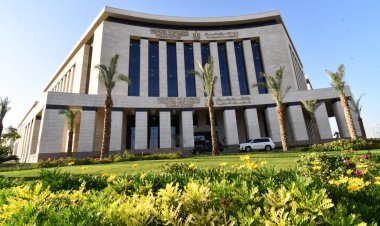 «الإسكان» تطرح محال تجارية وصيدلية للبيع بمدينة 15 مايو.. وأعمال مرافق وزراعة ببرج العرب