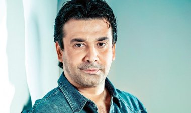 كريم عبد العزيز في موسم الرياض: «بلدنا التاني.. ولولا تركي آل الشيخ مكناش عملنا العرض»