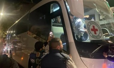 اجتماع ثلاثي في بولندا لإجراء محادثات حول صفقة إطلاق سراح الرهائن