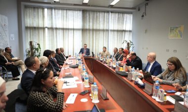 وزير السياحة والآثار يترأس اجتماع مجلس إدارة هيئة المتحف المصري الكبير