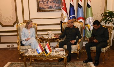وزير الدفاع يبحث مع نظيرته الهولندية تعزيز التعاون العسكرى وتبادل الخبرات