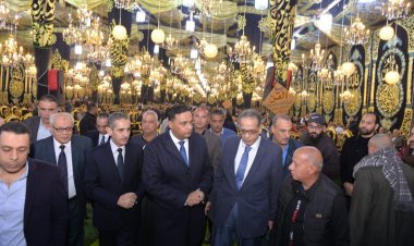 محافظا الدقهلية والغربية يقدمان واجب العزاء في وفاة رئيس محكمة المنصورة الابتدائية الأسبق