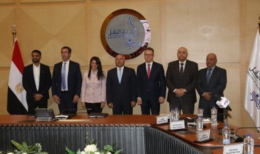 توقيع اتفاقية الحلول بين هيئة ميناء دمياط و شركة دمياط أليانس لمحطات الحاويات وبنك HSBC مصر