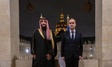 وزير الدفاع السعودي على متن فرقاطة فرنسية في البحر المتوسط