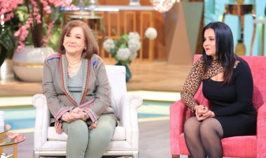 هناء الشوربجي والشاعر أحمد حداد في "معكم منى الشاذلي" الجمعة