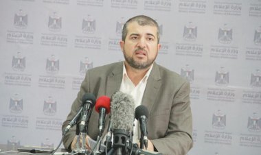 إصابة المدير العام لوزارة الصحة بغزة وجميع أفراد عائلته واستشهاد ابنته في قصف إسرائيلي