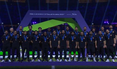 الأهلي يتقلد الميدالية البرونزية في حفل ختام كأس العالم للأندية