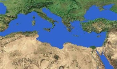 رئيس معهد البحوث الفلكية: البحر المتوسط يحدث به زلازل يوميًا