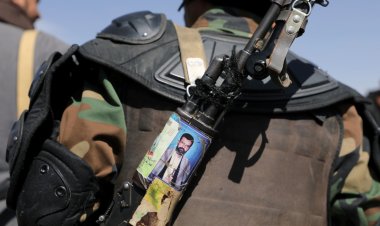 هيئة بحرية بريطانية تتلقى تقريرًا عن حادث في محيط باب المندب غرب اليمن